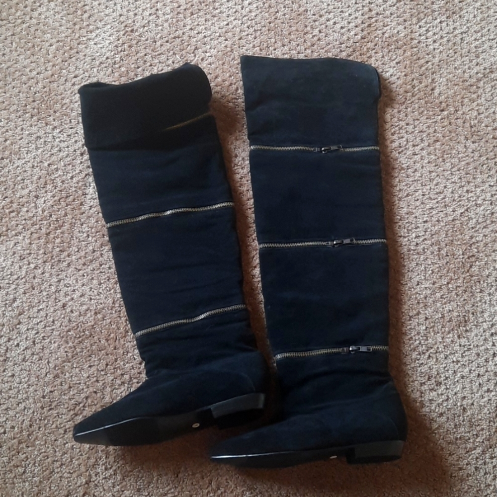 MODEL new black leather 24" tall up over the knee boots with zippers,  size 8